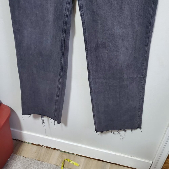 NWT ABERCROMBIE & FITCH Curve Love The '90s Relaxed Hi-Rise Jeans 31.5" Women 28 - Picture 4 of 16